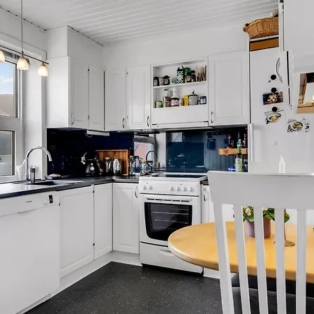 Bondi - 150m From The Sea By Interhome Semesterbostad *